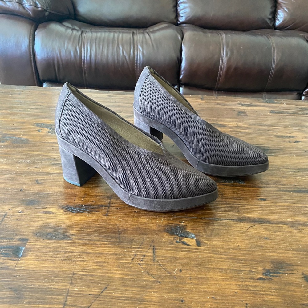Eileen Fisher Signy Size‎ 8.5 M Womens Cocoa Brown Stretch Mesh Block Heel Pumps